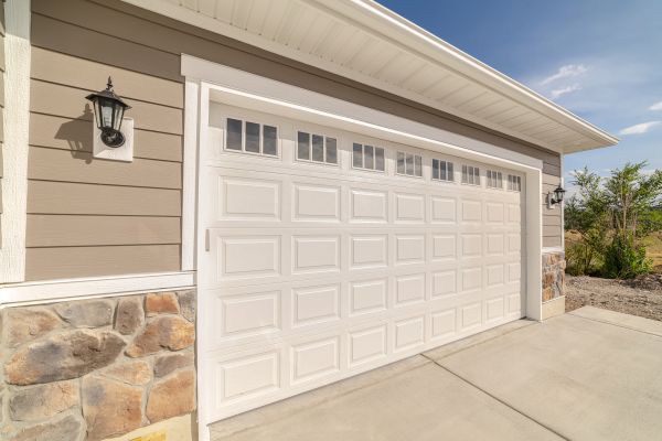 Cost of Garage Lifting in Little Elm